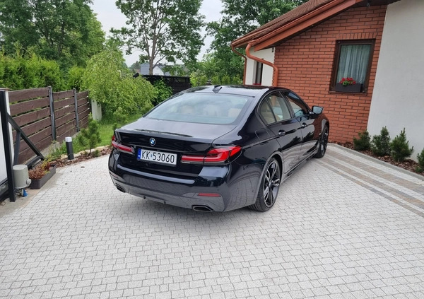 BMW Seria 5 cena 194900 przebieg: 110000, rok produkcji 2021 z Kraków małe 211